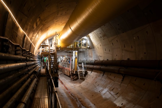 Mary Ann TBM halfway through building the Bromford Tunnel-2