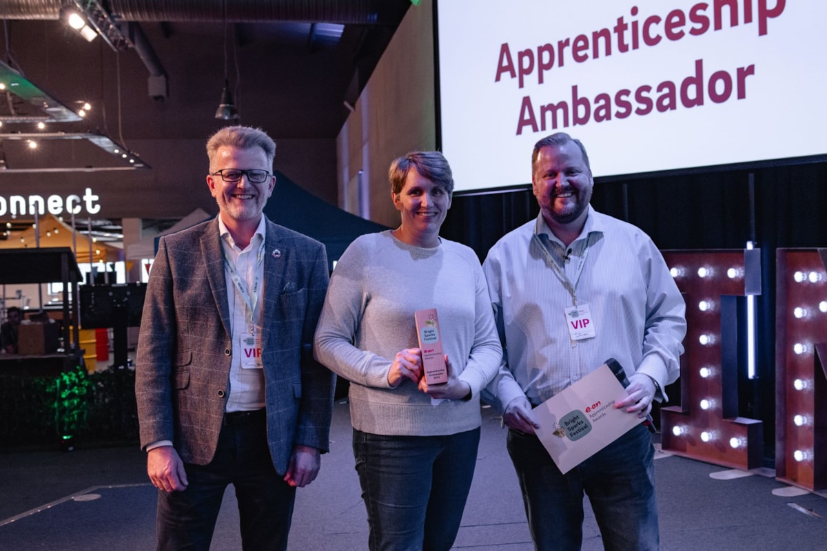 claiere whitmore apprentice awards