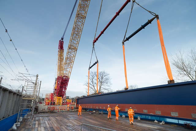 Lee Valley Rail bridge install