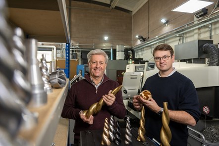 Phil Harris CEO and Nicol Low COO in factory at Vert Technologies