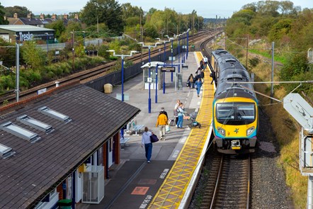 Thirsk Station-2