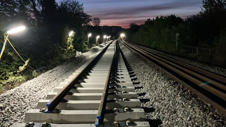 Trains running again through Bath and Wiltshire following essential maintenance work