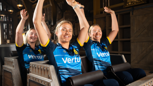 Bears Women Drayton Gold rush 16x9