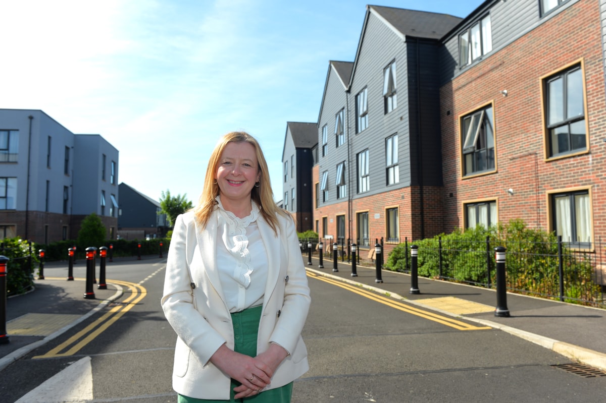 WNS 150525 Cab Sec Wales West Housing 009