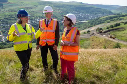 FM and DFM Visit to Tylorstown Coal Tip 18.06.25-5