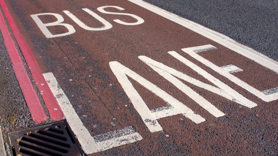 Bus lane-3