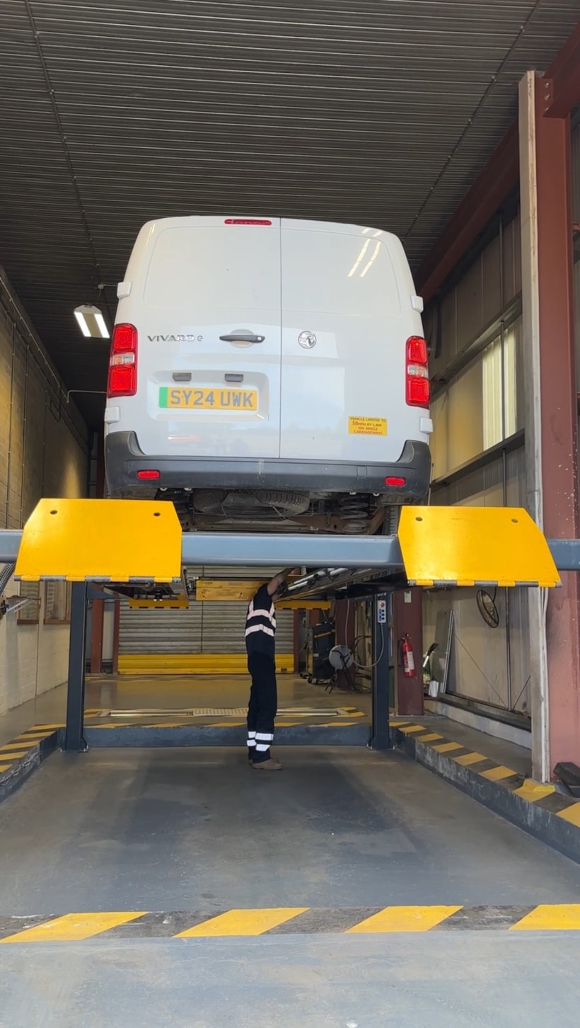 MOT Bay upgrade with mechanic and van