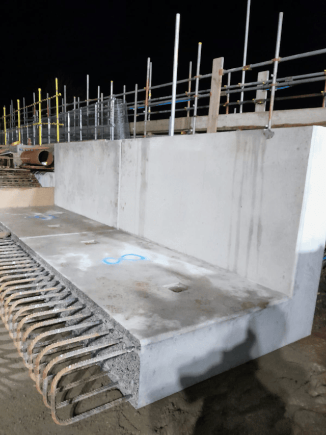 Kirk Hill bridge precast approach units March 2026: Kirk Hill bridge precast approach units March 2026