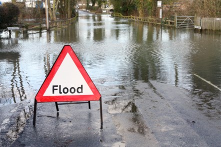 Flood road sign