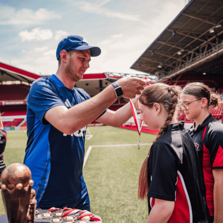 3 – PLAY ON THE PITCH – IMAGE 3