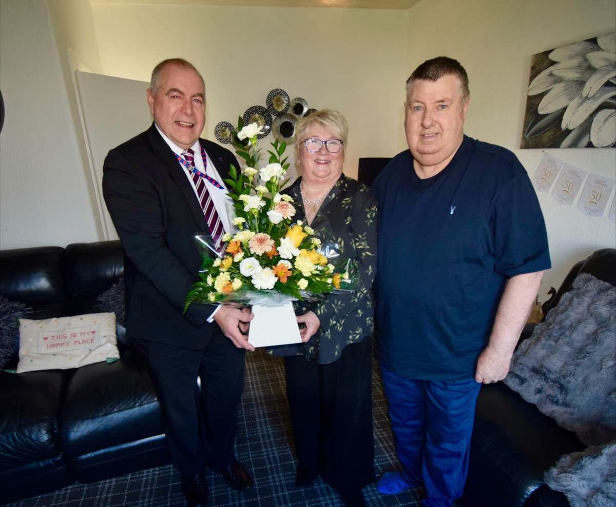 Mr & Mrs Robertson GW 14.11.25