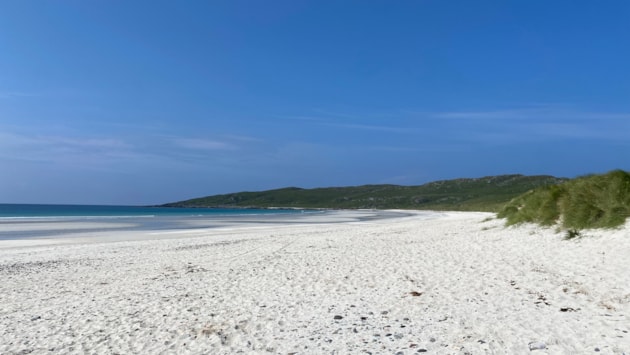 Illegal sand and gravel extraction damaging Tiree’s beaches: Balephuil beach, Tiree ©NatureScot
