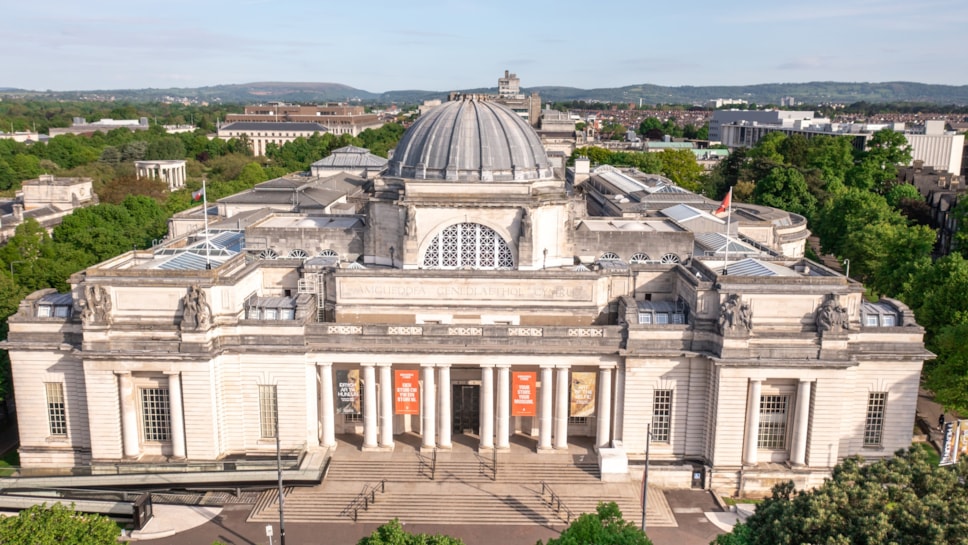 Amgueddfa Cenedlaethol Cymru National Museum Wales