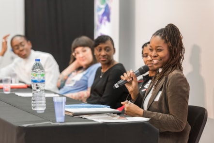 Entrepreneur Nefateri Asantewa tells young women about her story
