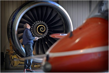 Conservator Thilo Burgel oversees the arrival of a newly-acquired Boeing 747 engine at the National Museum of Flight, East Fortune.  © Paul Dodds