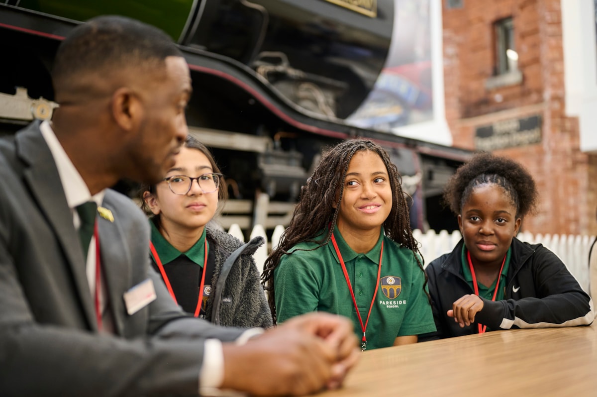 Bradford schoolchildren at Danum Gallery
