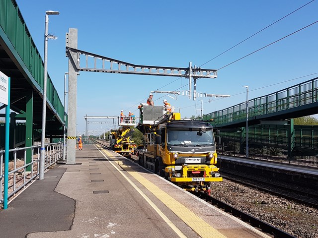 Wiring train-18