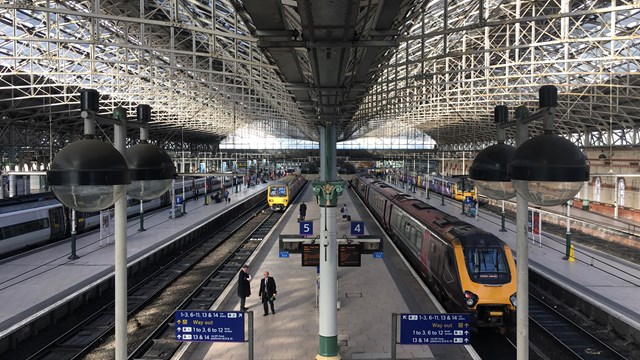 Manchester Piccadilly station platforms 4 and 5 from overbridge