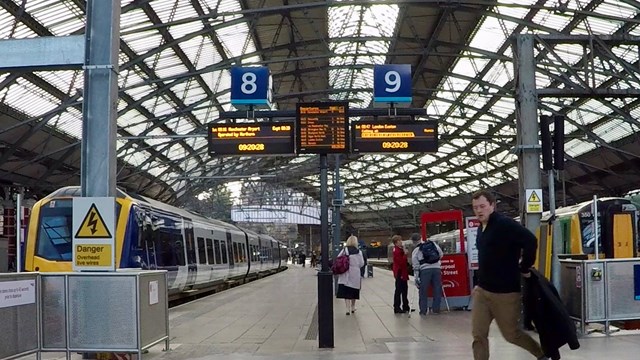 Platforms 8 and 9 at Liverpool Lime Street station