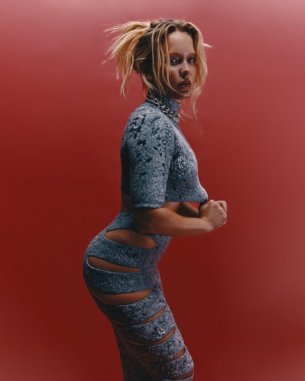 Zara Larsson Press Shot