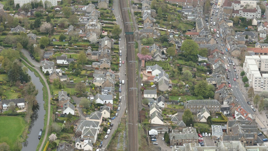Linlithgow road closure to enable railway boundary work: Linlithgow - Royal Terrage edited