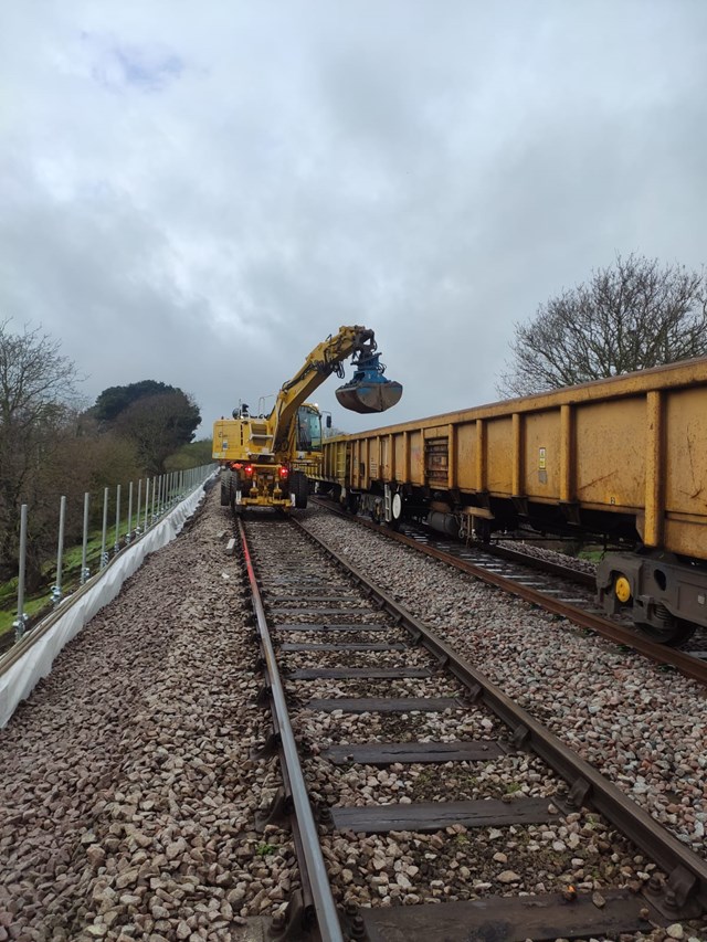 Dropping ballast to create the wider embankment: Dropping ballast to create the wider embankment