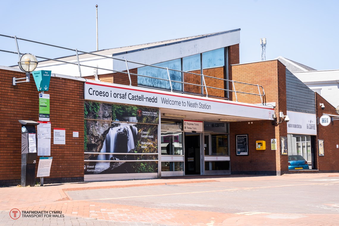 Neath station improvements-06