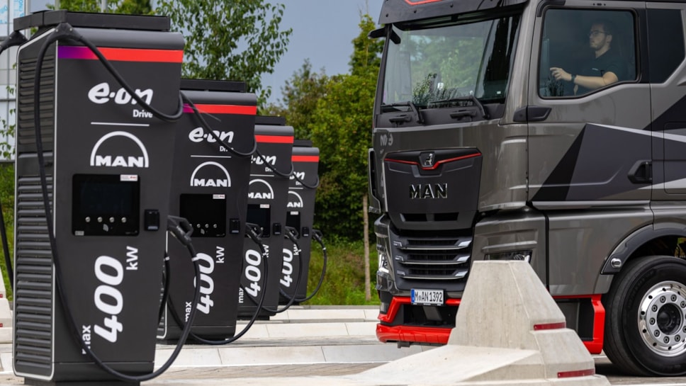 EV charging heavy logistics