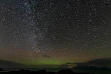 Rum starry skies and aurora ©Steven Gray/Cosmos Planetarium