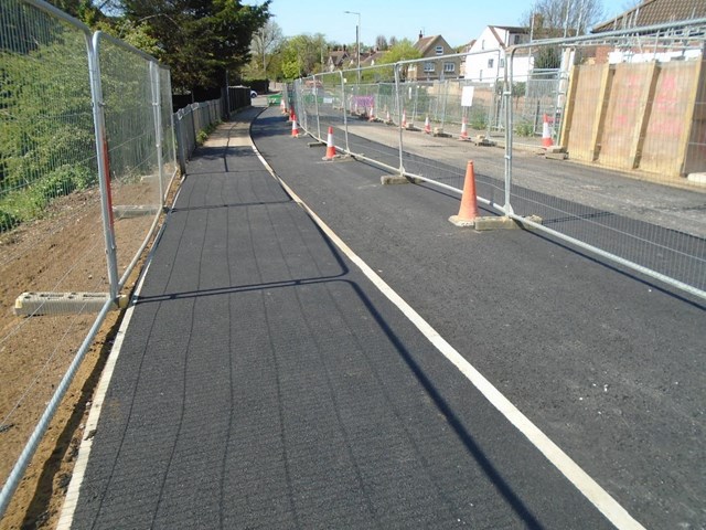 Network Rail makes progress on Bedfordshire bridge upgrade as it opens for pedestrians and cyclists