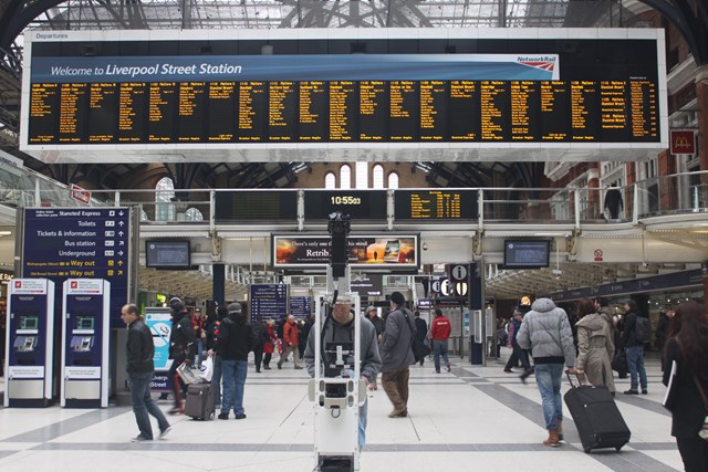 Google Street View at Liverpool Street Station