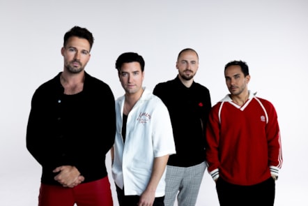 BigTimeRush Look2 White Group 0590