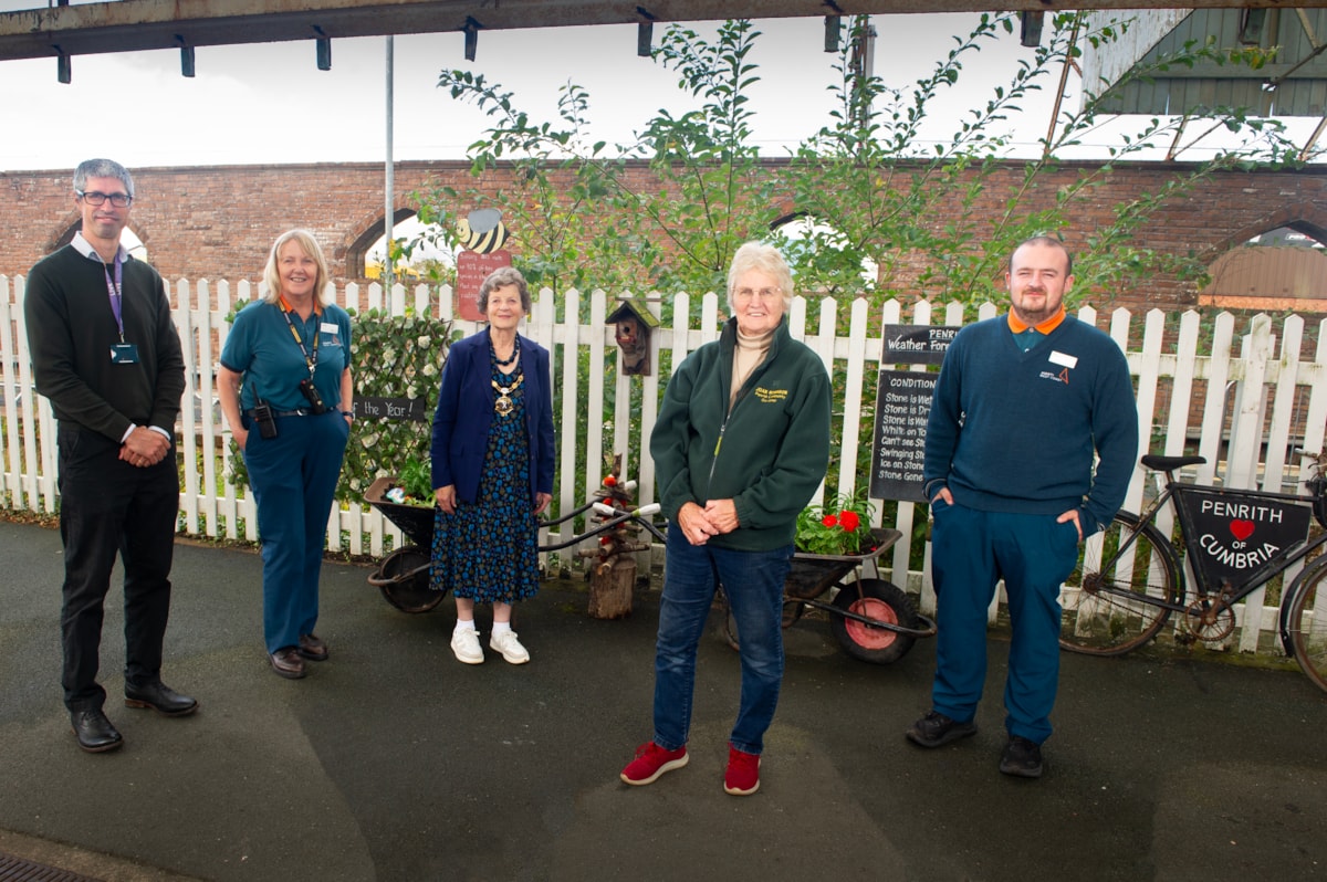 From left to right: Damien Henderson, Senior Regional Growth Manager at Avanti West Coast; Ellie Slack, Avanti West Coast Customer Service Assistant; Mayor of Penrith, Councillor Val Bowen; Penrith Community Gardener, Joan Robinson; and Jake Birkett, Avanti West Coast Team Leader mark opening of new