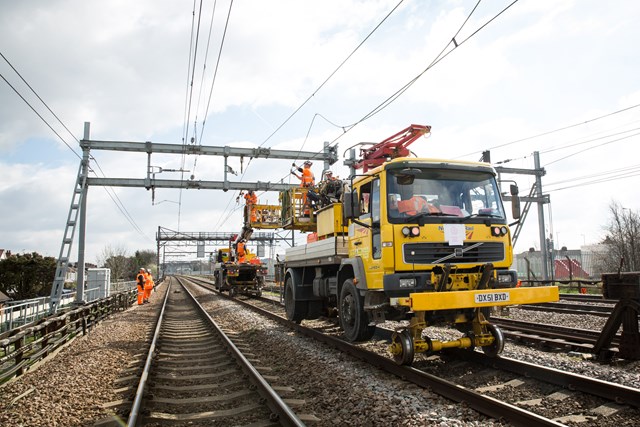 Easter works - Chadwell Heath electrification 2