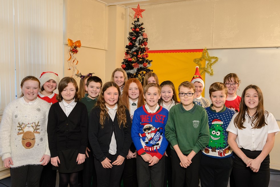 Crosshouse Primary brings some Christmas cheer to local hospital