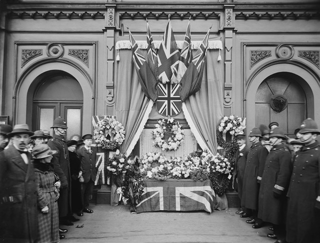 WWI exhibition Armistice Day, London Paddington Station 1921: Credit: The National Railway Museum
