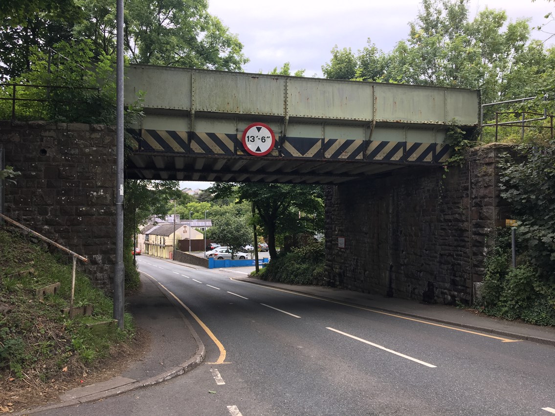 Pembroke Road railway bridge replacement in Haverfordwest to be completed this weekend: Pembroke Road Railway Bridge