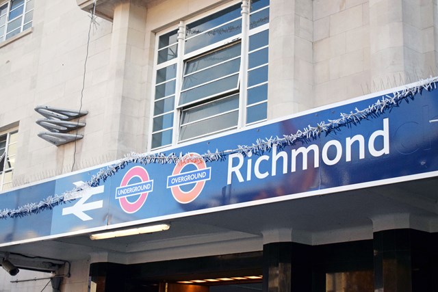 Richmond station front signage