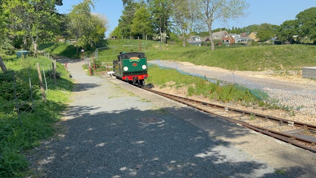 Calbourne (Isle of Wight Steam Railway) reverses over the donated track at Wootton