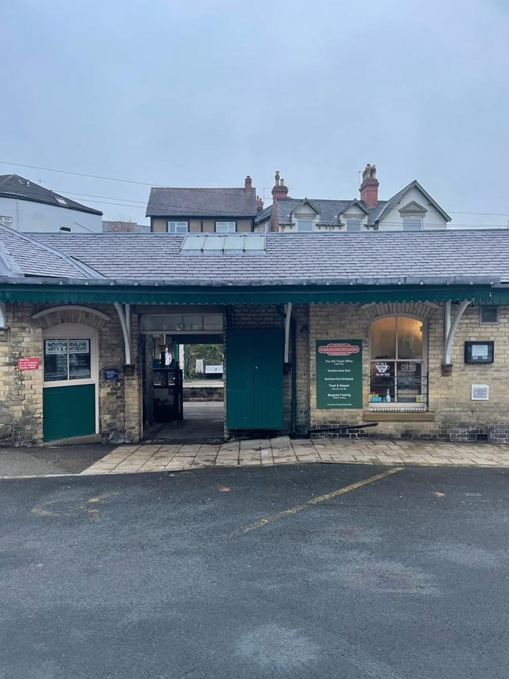 Knaresborough station canopy