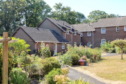 Bayeux Court gardens 2