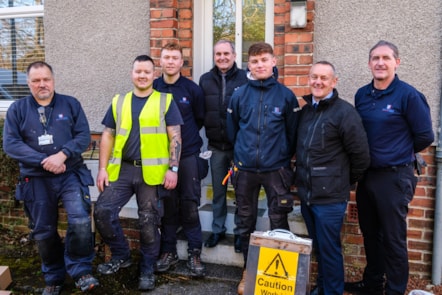 Cllr McMahon visiting HAS operatives and apprentices