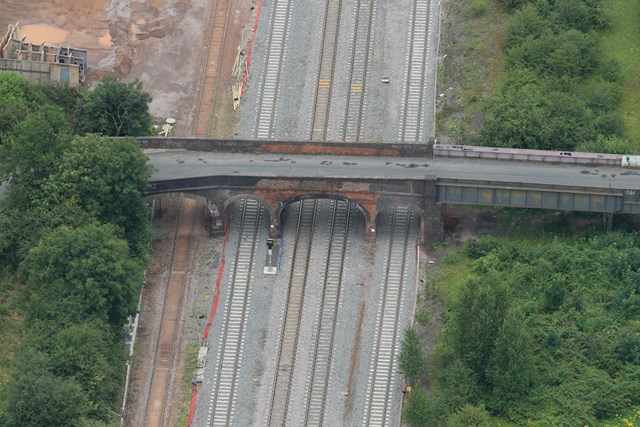 £76m signal and track upgrade completed on time as Network Rail reopens railway between Banbury, Bicester and Leamington: New track and signalling at Banbury