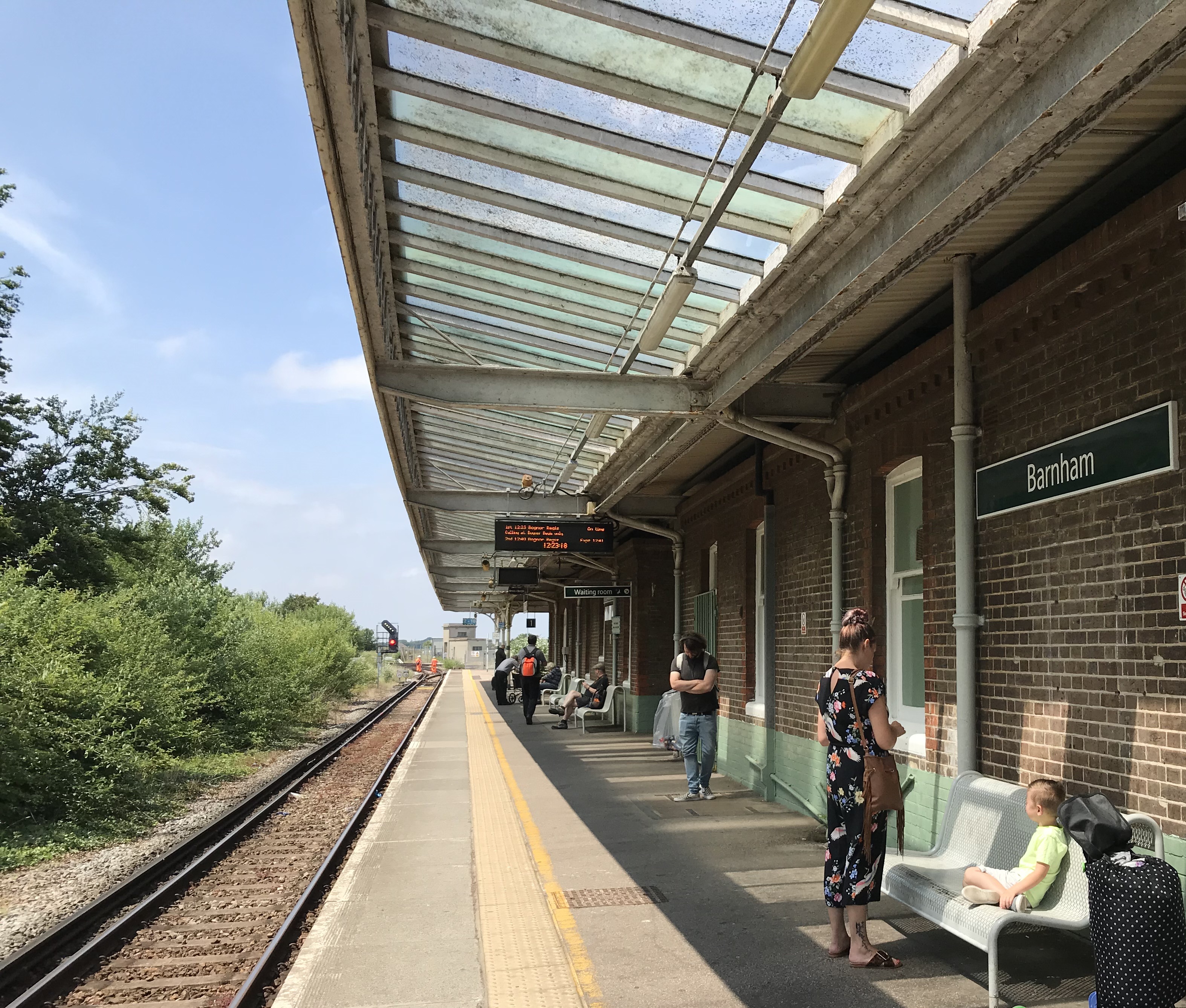 2 Havant to Chichester Southbourne Railway Station Photo Emsworth- Nutbourne