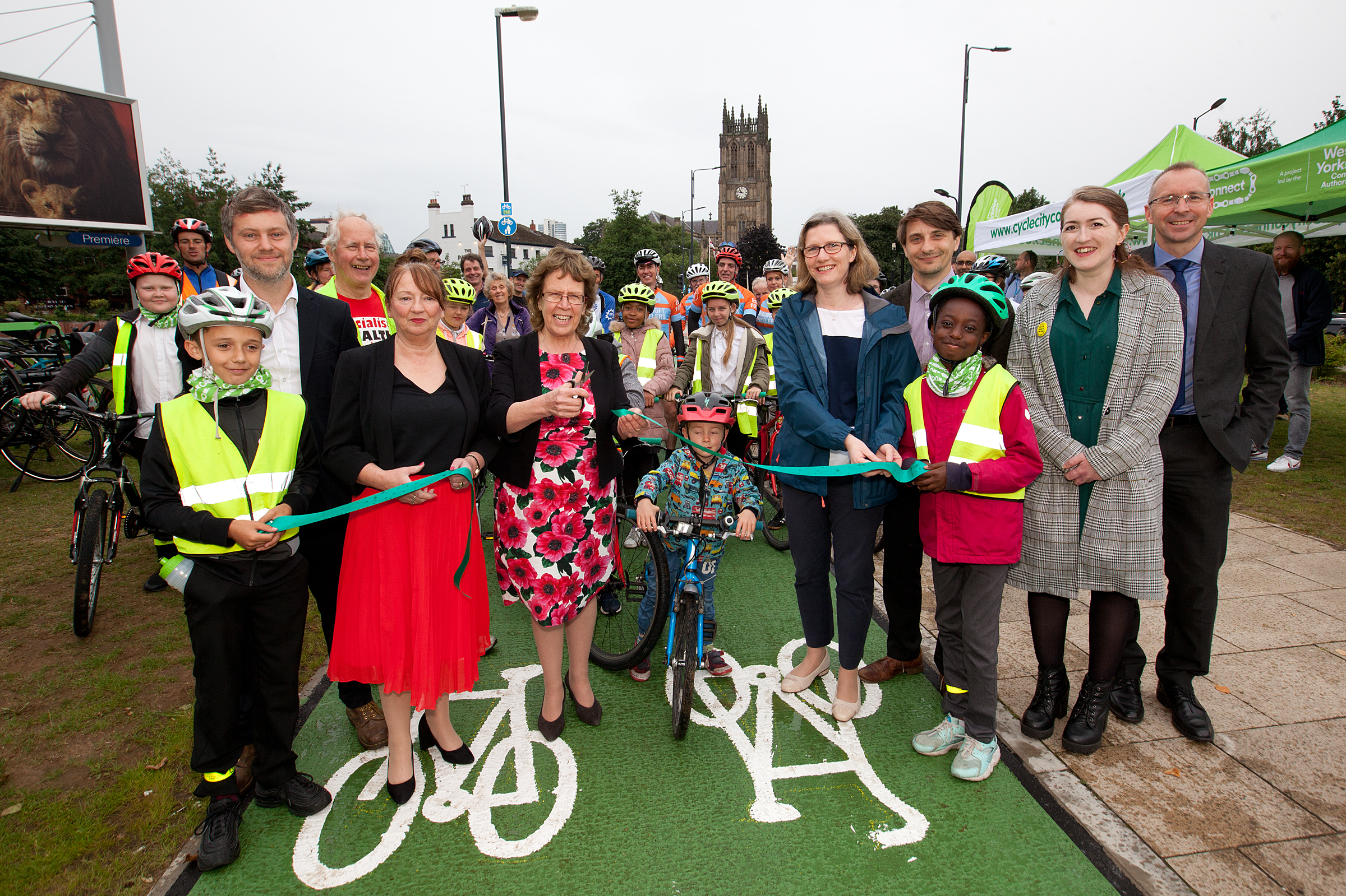 Completed construction of new bus and cycling lane on York Street