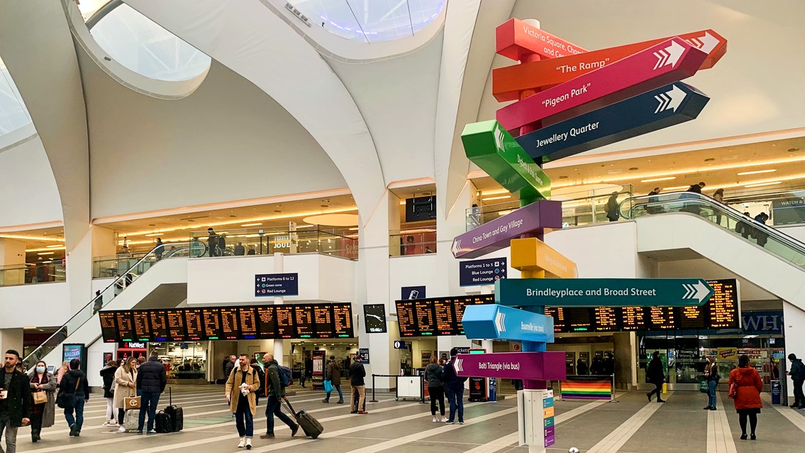 Birmingham railway revellers’ advice ahead of bank holiday weekend: Birmingham New Street concourse with new city signage