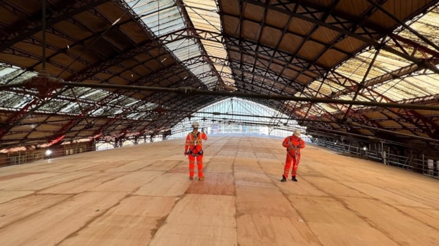 Bristol Temple Meads roof refurbishment in progress, 2022: Bristol Temple Meads roof refurbishment in progress, 2022