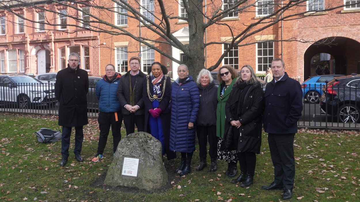 Memorial tree and new plaque in Park Square: Memorial tree and new plaque in Park Square