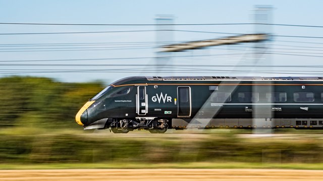 Passengers warned of some late-night cancellations and continued disruption tomorrow (Thursday 24 November) on services between London Paddington, Reading, Bristol and South Wales.: IET on OLEs
