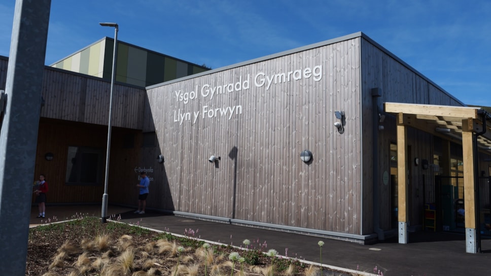 Ysgol Llyn y Forwyn-2